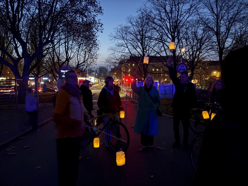 Laternenspaziergang nach dem Infotreffen